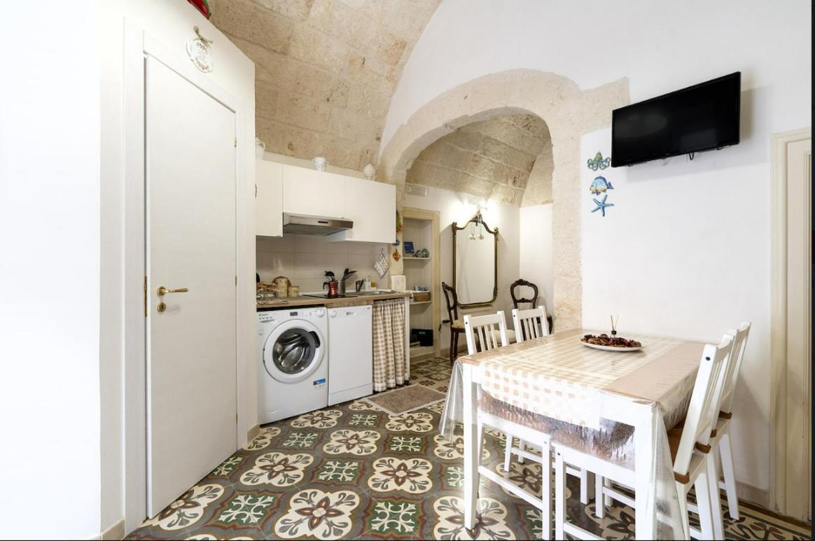 Chiarina Rooms 2 Polignano a Mare Exterior photo