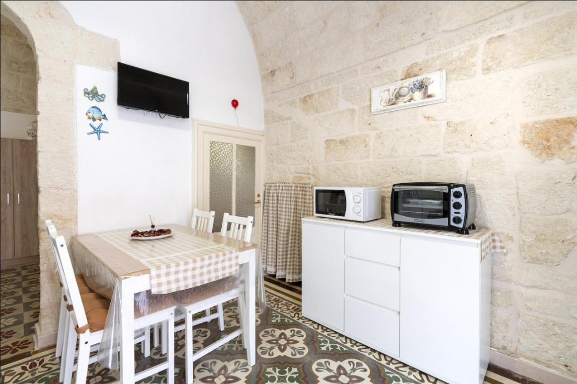 Chiarina Rooms 2 Polignano a Mare Exterior photo